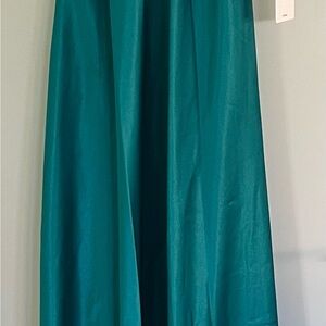 Elegant Teal Maxi Dress